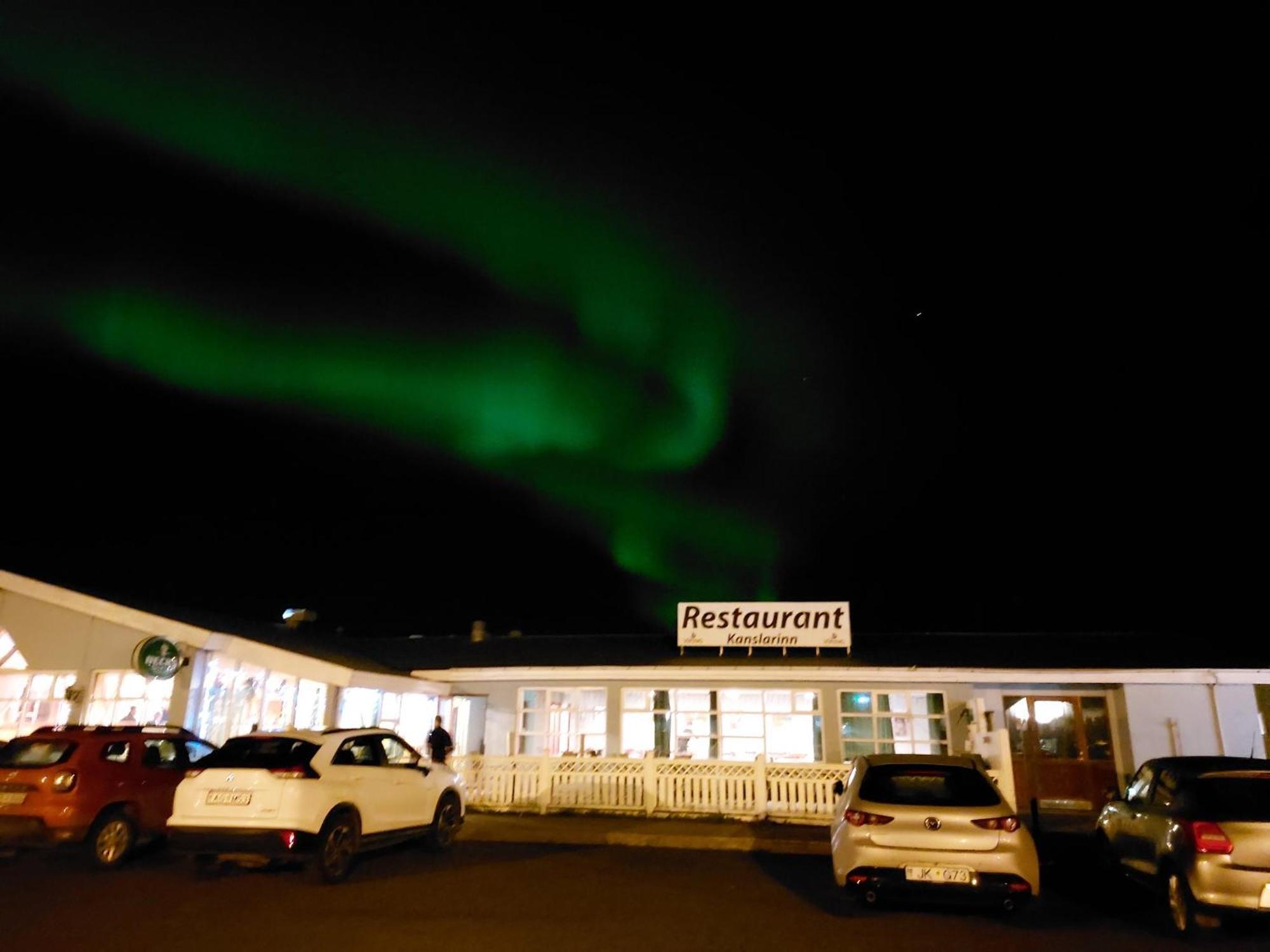 Hotel Kanslarinn เฮลลา ภายนอก รูปภาพ